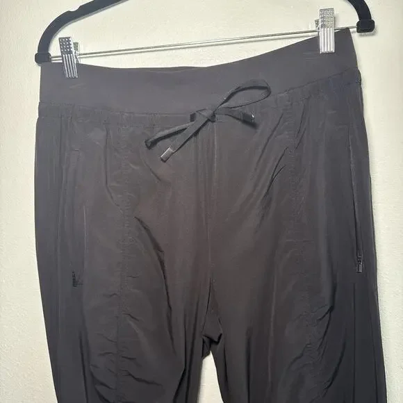 ATHLETA Attitude Pant Size 12 LARGE Black Pockets drawstring waist Jogger‎ GUC - Picture 4 of 6
